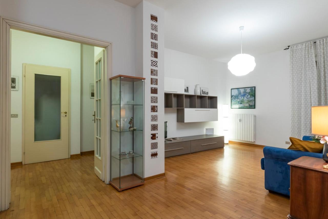 Mimmi Apartment Zurigo 12 Milán Exteriér fotografie